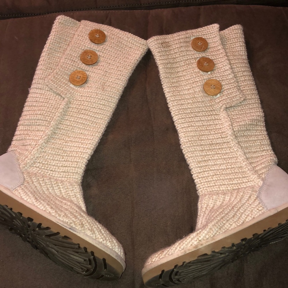 Cream Uggs